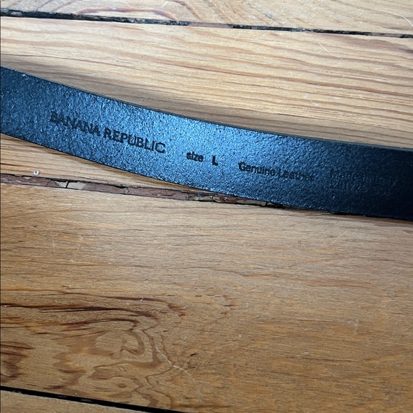 Banana Republic Leather Belt with Bamboo & Polished Brass Buckle - Picture 3 of 4